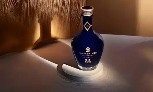 01 RS TS 52yo Lifestyle scaled aspect ratio 16 9 scaled 1 scaled