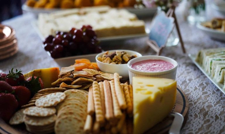 Conheça os aperitivos para servir com whisky